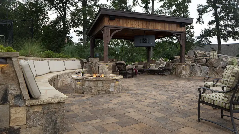 Enclosed Patio, Freedom, PA